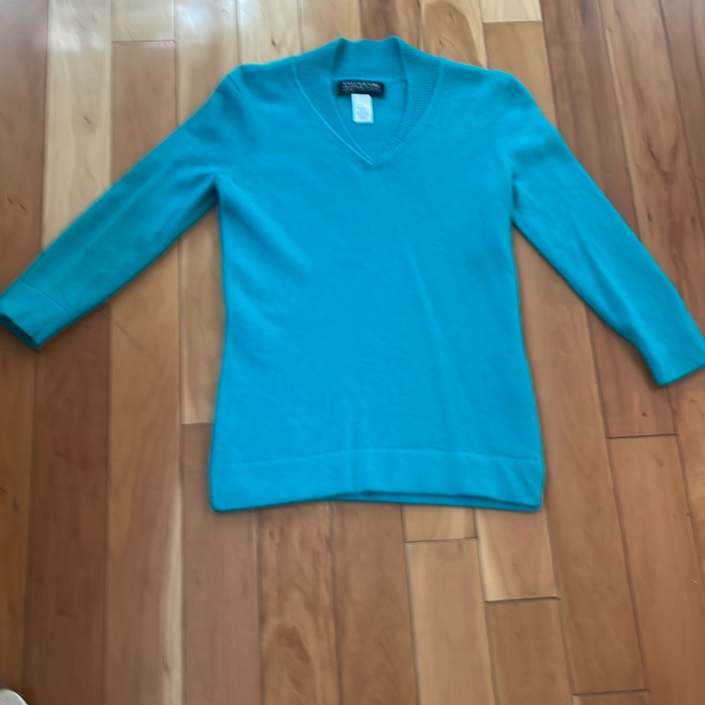 Jones New York Cashmere sweater